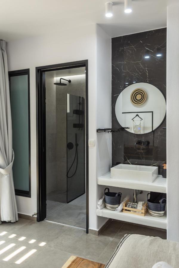 Orama Suites Milos Adamantas  Luaran gambar
