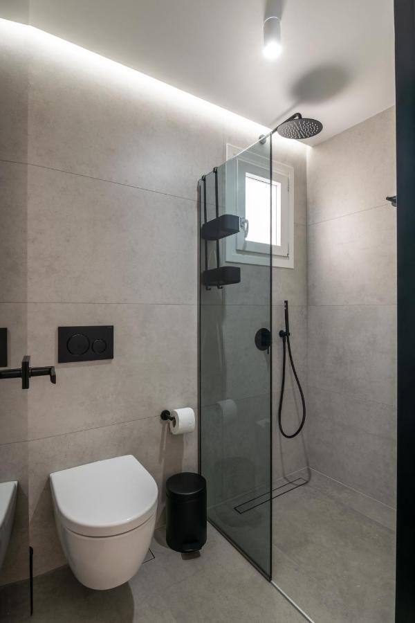 Orama Suites Milos Adamantas  Luaran gambar